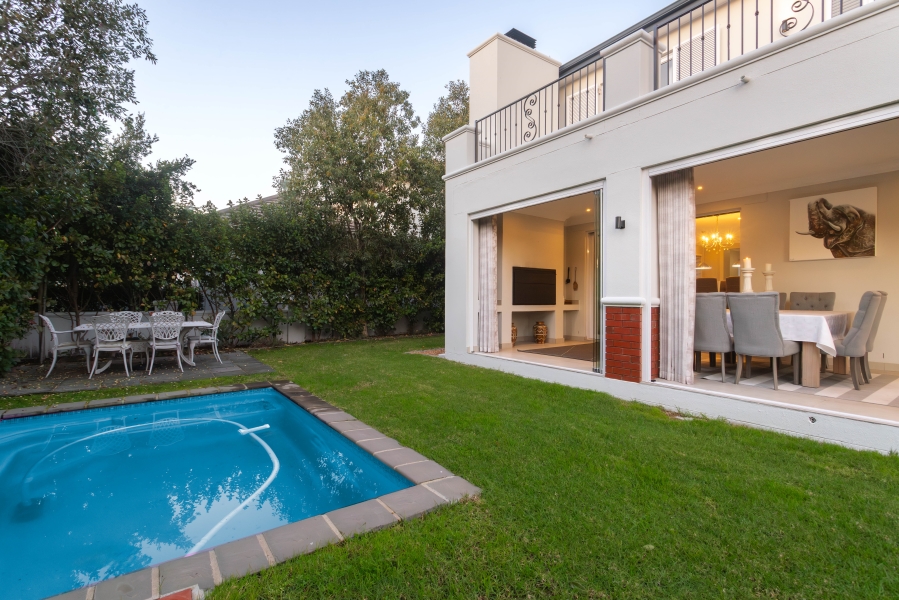 4 Bedroom Property for Sale in Val De Vie Estate Western Cape